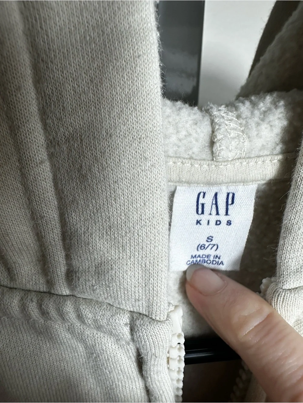 S139. GAP Kids Cream Zip-Up Hoodie with GAP 1969 Chest Logo